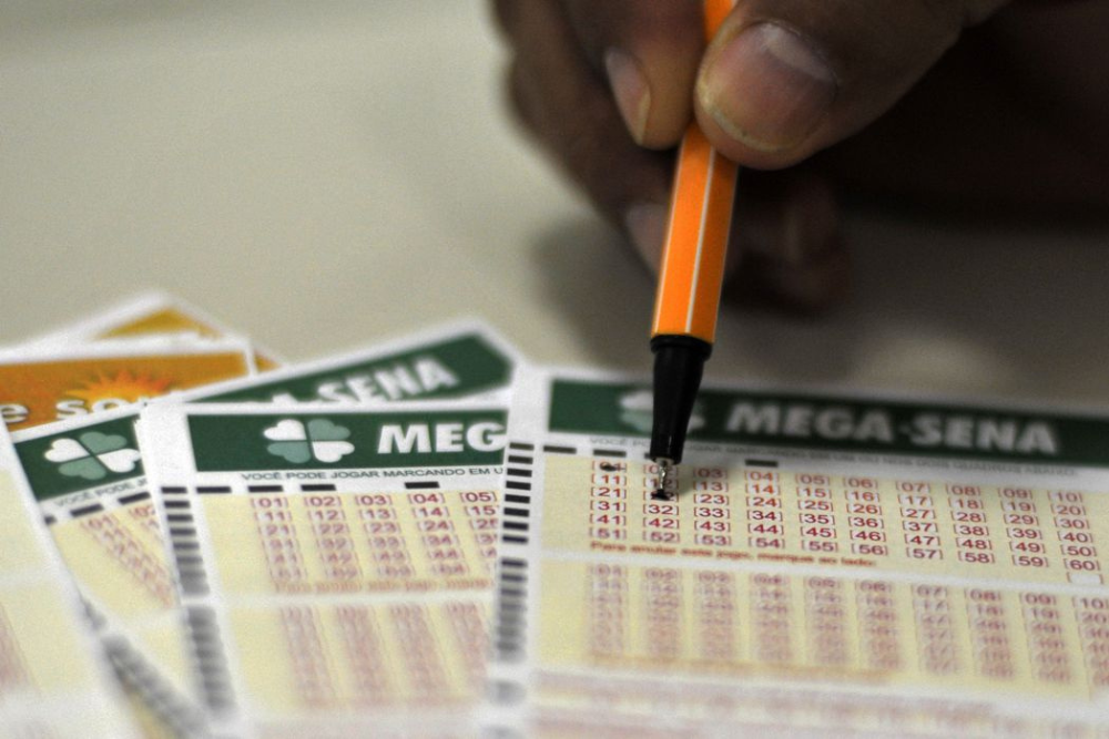 Mega-Sena sorteia pr&ecirc;mio estimado em R$ 40 milh&otilde;es neste s&aacute;bado (11)