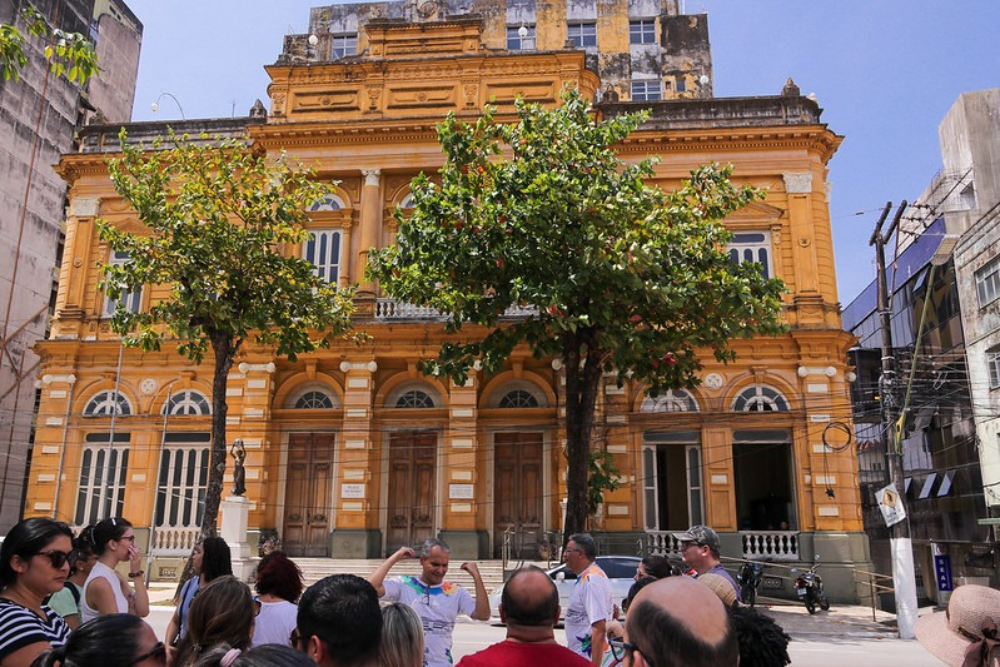 Roteiro de educação patrimonial do 'Vivendo o Nosso Centro' inclui casario eclético Roteiro de educação patrimonial do 'Vivendo o Nosso Centro' inclui casario eclético