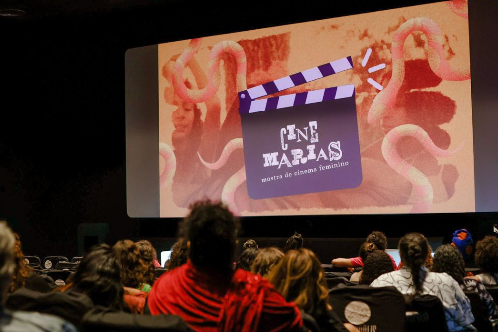 Deputados aprovam recria&ccedil;&atilde;o da cota para filmes brasileiros no cinema