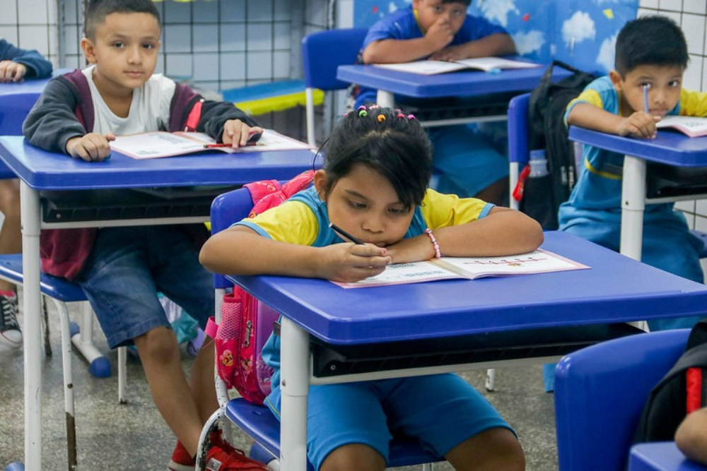 Avaliação diagnóstica do ensino fundamental tem a participação de mais de 73 mil alunos Avaliação diagnóstica do ensino fundamental tem a participação de mais de 73 mil alunos