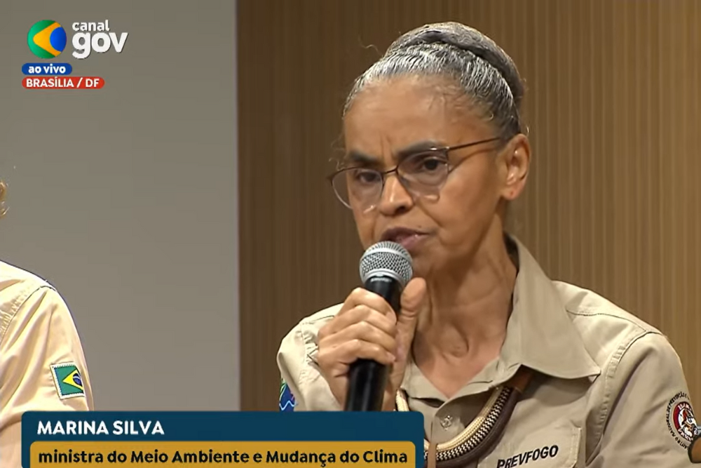 Marina Silva anuncia mais 100 brigadistas e recursos para combater queimadas no Amazonas