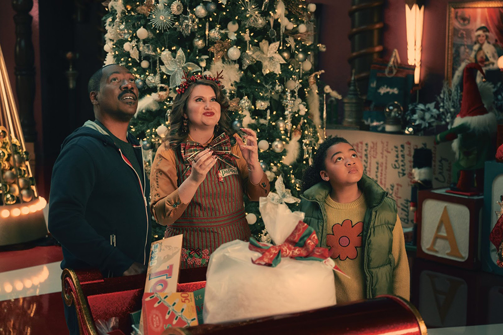 Filme de Natal estrelado por Eddie Murphy bate recorde no Prime Vídeo