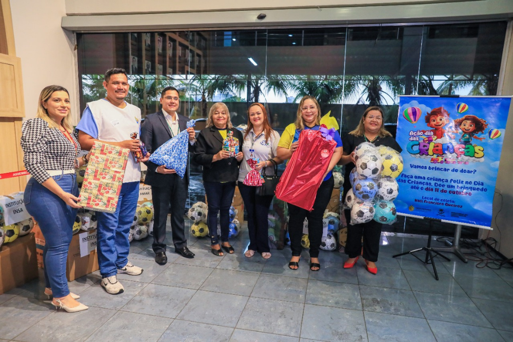Assembleia Participativa entrega brinquedos arrecadados em a&ccedil;&atilde;o do Dia das Crian&ccedil;as