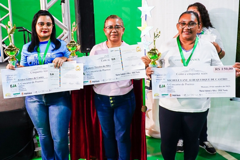 Semed premia alunos da EJA em 5º Concurso de Poemas Semed premia alunos da EJA em 5º Concurso de Poemas