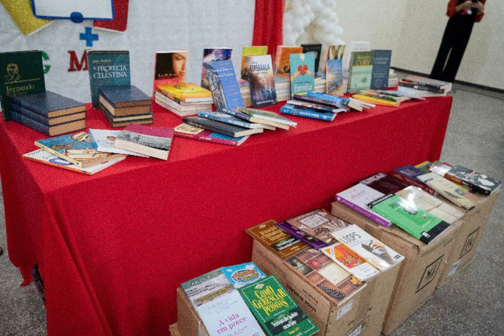 IPAT recebe doação de 700 livros para projetos de leitura e ressocialização de internos IPAT recebe doação de 700 livros para projetos de leitura e ressocialização de internos
