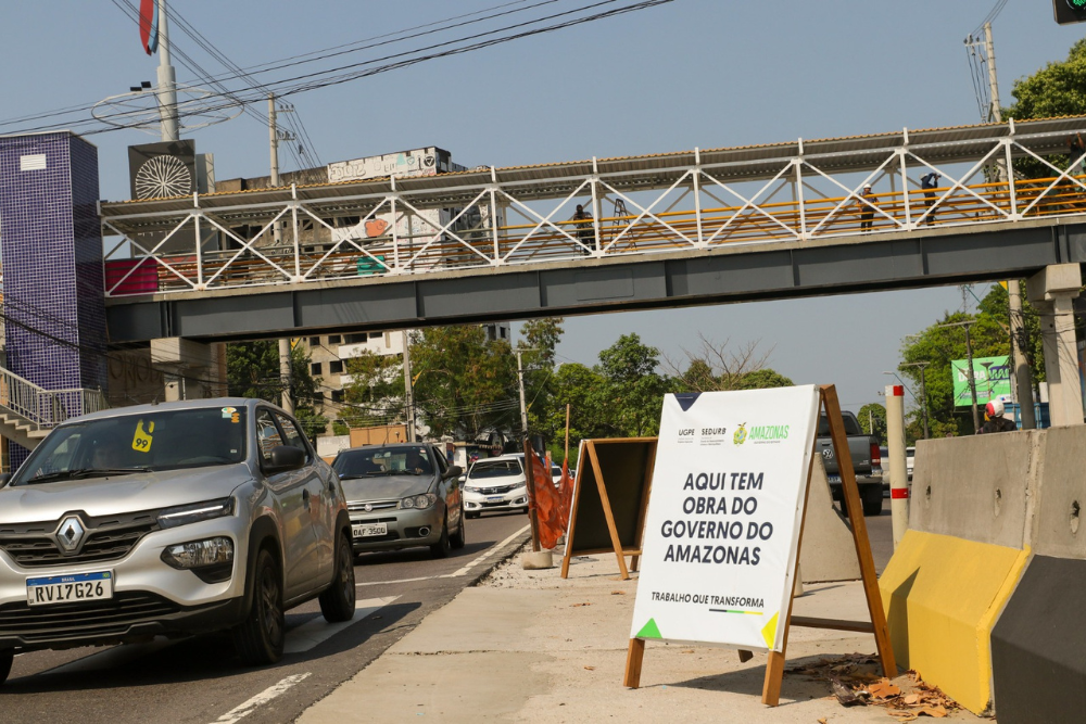 Estado investe em obras que desenvolvem a capital e transformam a vida da população manauara Estado investe em obras que desenvolvem a capital e transformam a vida da população manauara