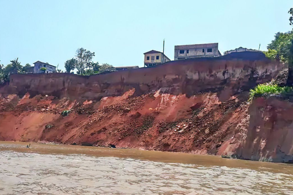 Ocupação de áreas de risco para moradia triplicou no país desde 1985 Ocupação de áreas de risco para moradia triplicou no país desde 1985