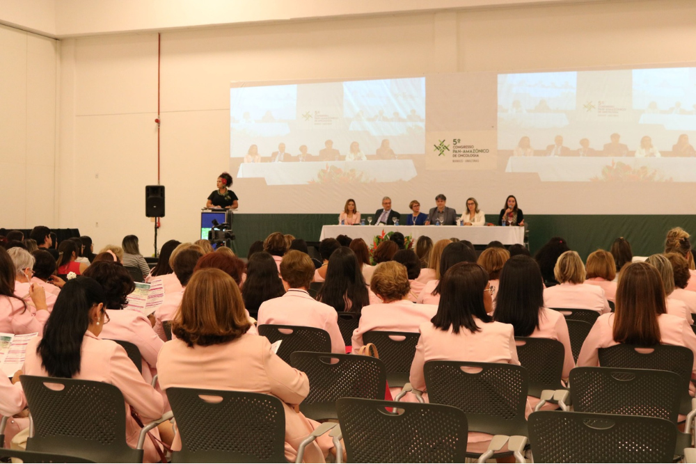 Cerca de 700 pessoas devem participar do 7º Congresso Pan-Amazônico de Oncologia Cerca de 700 pessoas devem participar do 7º Congresso Pan-Amazônico de Oncologia