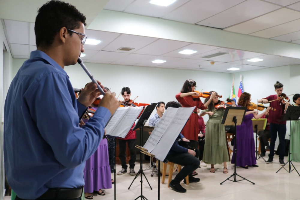 UEA leva concerto solidário para pacientes e colaboradores da FCecon UEA leva concerto solidário para pacientes e colaboradores da FCecon
