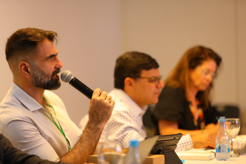 Secret&aacute;rios de Meio Ambiente da Amaz&ocirc;nia refor&ccedil;am trabalho integrado entre estados