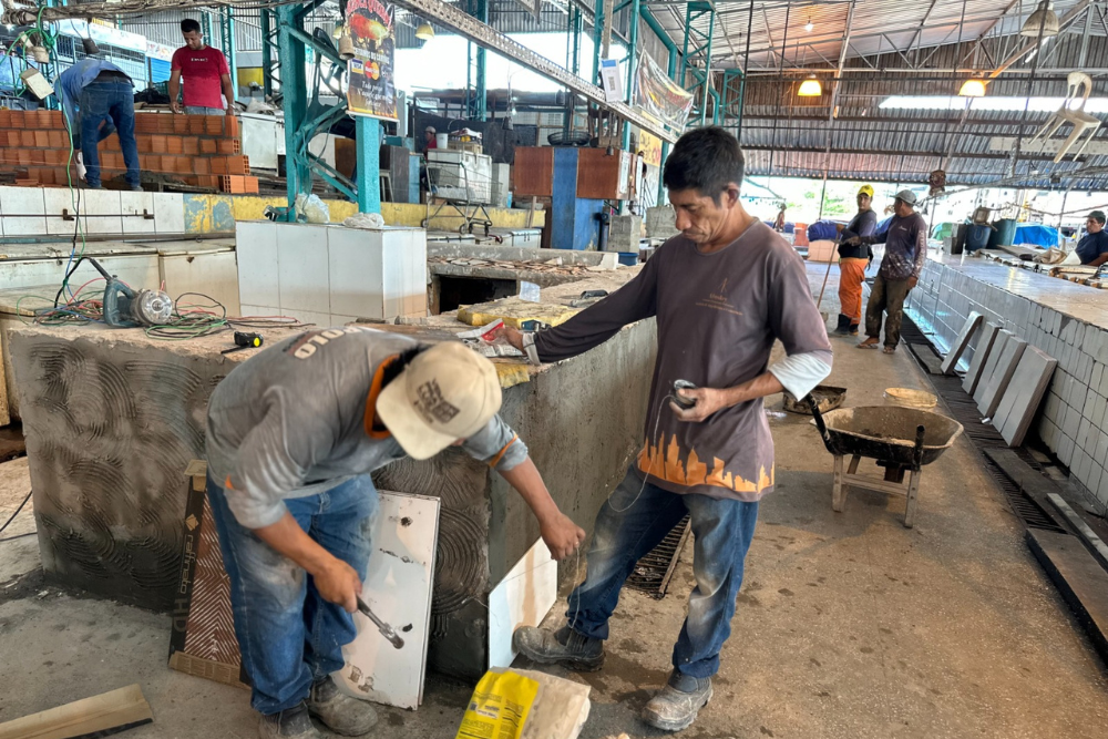 Obras na feira da Panair são intensificadas neste domingo Obras na feira da Panair são intensificadas neste domingo