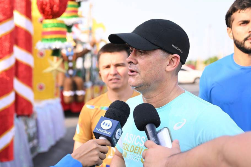 David Almeida convida popula&ccedil;&atilde;o das zonas Norte e Leste para 1&ordf; Parada Natalina de Manaus