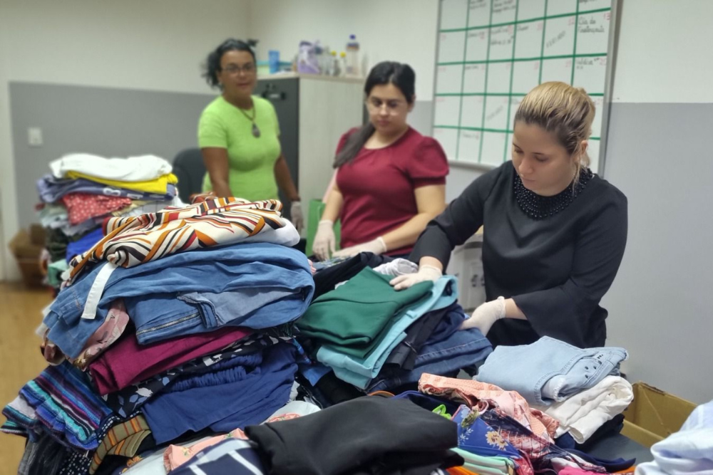 Segeam destina mais de 500 itens arrecadados a instituições filantrópicas de Manaus Segeam destina mais de 500 itens arrecadados a instituições filantrópicas de Manaus