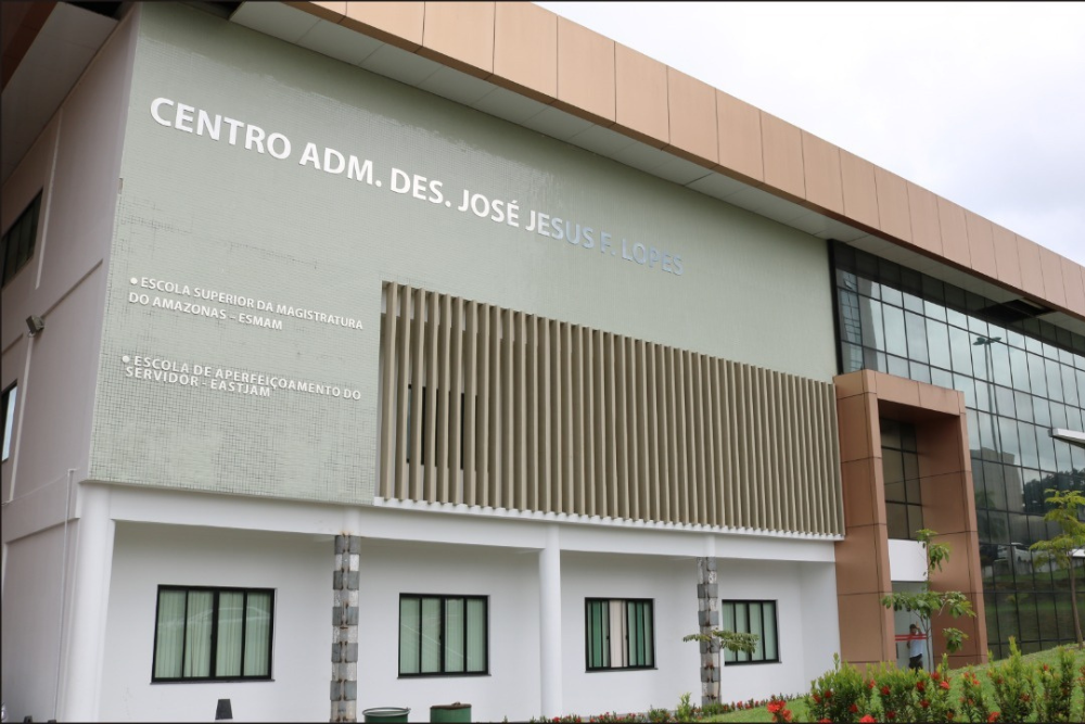 Escola Judicial forma primeira turma de Pós-Graduação em Poder Judiciário Escola Judicial forma primeira turma de Pós-Graduação em Poder Judiciário