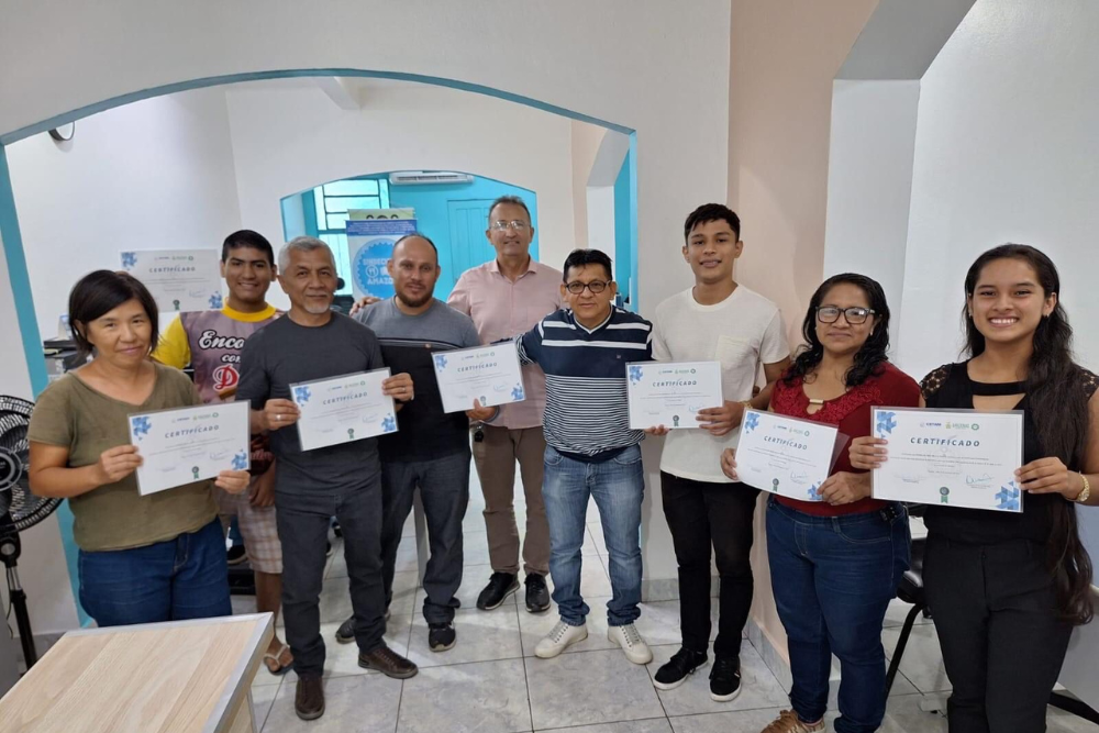 Parcerias qualificaram mais de 200 profissionais para a atividade tur&iacute;stica no AM
