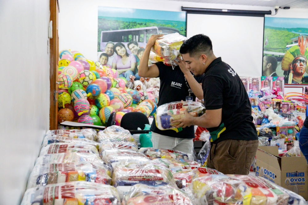 Amazonas lança edital para distribuição de alimentos a organizações da sociedade civil Amazonas lança edital para distribuição de alimentos a organizações da sociedade civil