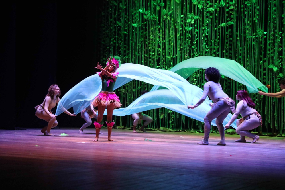 Escola estadual apresenta projeto &lsquo;Criando Cenas&rsquo; no Teatro Amazonas