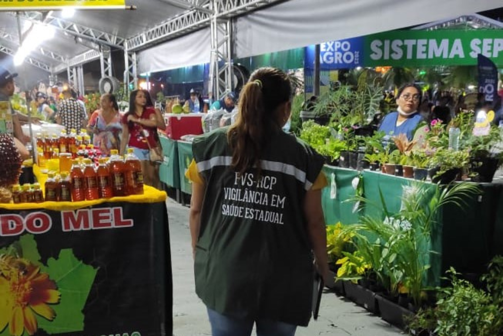 Saúde realiza monitoramento epidemiológico na 45ª Expoagro Saúde realiza monitoramento epidemiológico na 45ª Expoagro