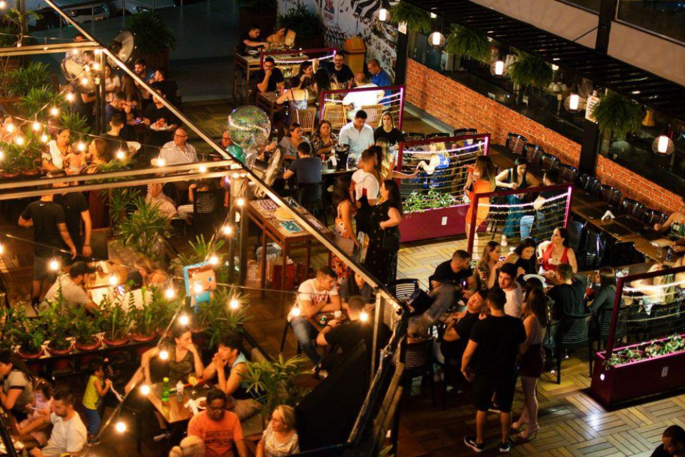 No AM, festas corporativas aumentam expectativa de alta no faturamento de bares e restaurantes