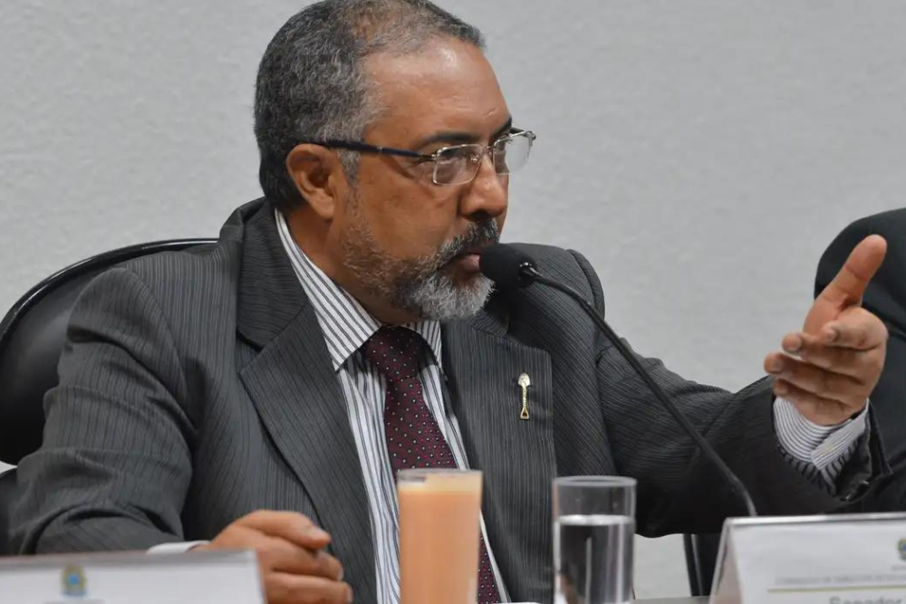 Comiss&atilde;o do Senado aprova redu&ccedil;&atilde;o de jornada sem corte no sal&aacute;rio