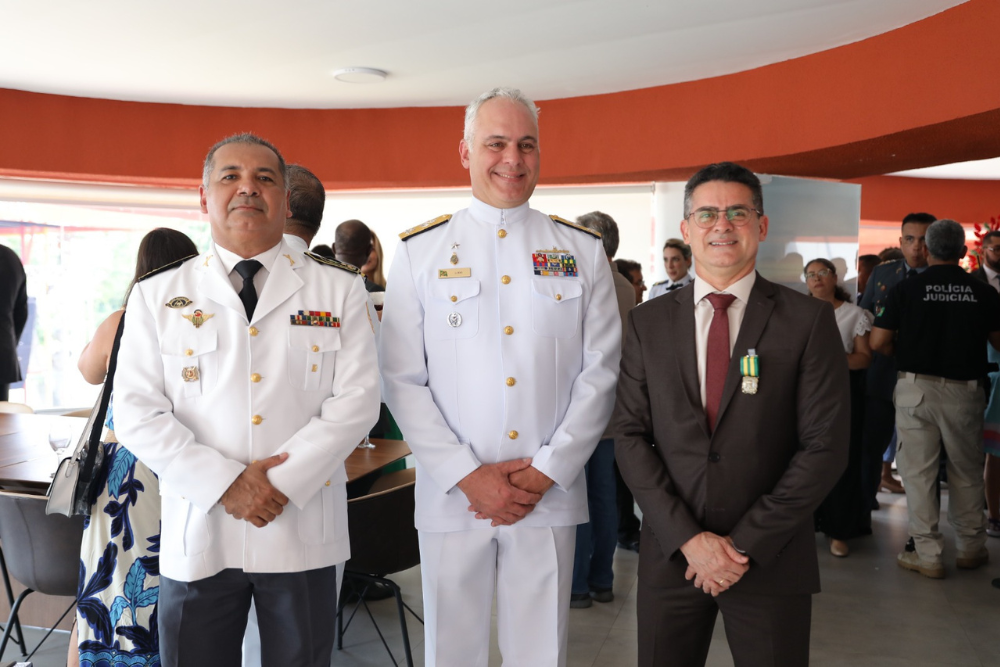 David Almeida participa de cerimônia em homenagem ao Dia do Marinheiro David Almeida participa de cerimônia em homenagem ao Dia do Marinheiro