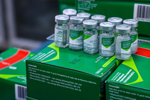 Brasil registra queda nos casos de vírus respiratórios e Influenza A