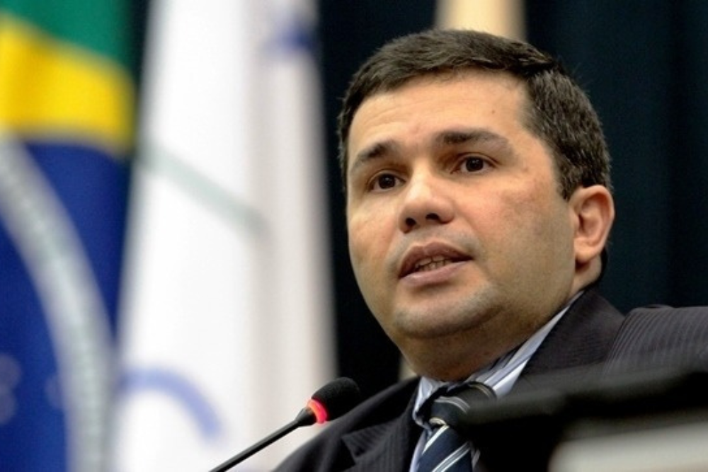 Sérgio Fontes sai da Segurança Pública Municipal para assumir cargo no TCE; veja quem será o interino Sérgio Fontes sai da Segurança Pública Municipal para assumir cargo no TCE; veja quem será o interino