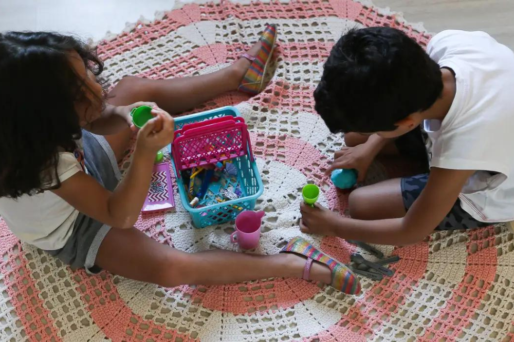 Queda, afogamento e queimadura lideram acidentes de crianças em férias Queda, afogamento e queimadura lideram acidentes de crianças em férias