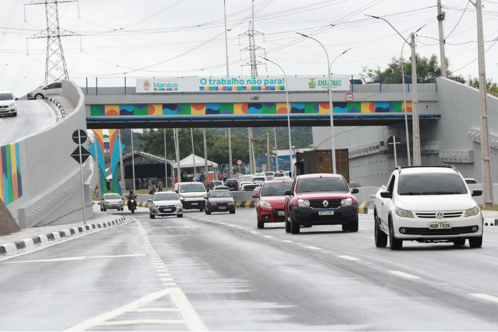 Investimentos do Estado em Manaus passam de 850 milhões e devem gerar 35 mil empregos até 2028 Investimentos do Estado em Manaus passam de 850 milhões e devem gerar 35 mil empregos até 2028