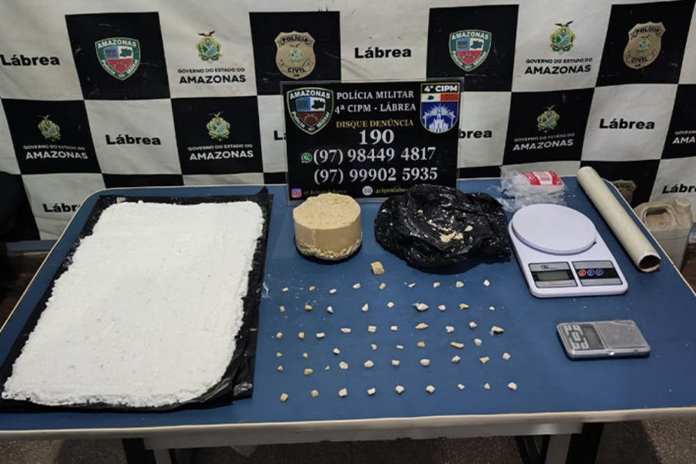 Em Lábrea, PM apreende drogas avaliadas em R$ 56 mil Em Lábrea, PM apreende drogas avaliadas em R$ 56 mil