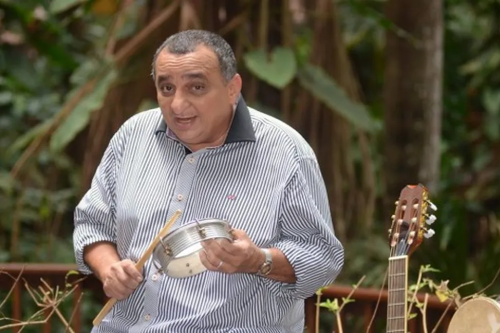 Compositor Paulo Onça relembra Teixeira de Manaus no enredo da Banda do Boulevard Compositor Paulo Onça relembra Teixeira de Manaus no enredo da Banda do Boulevard