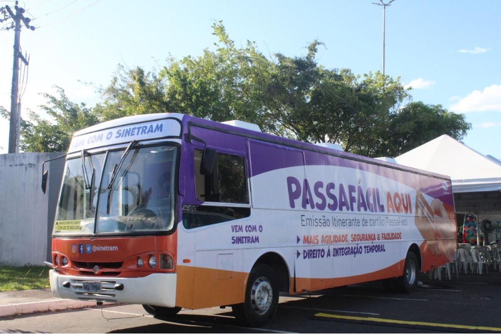 &Ocirc;nibus do Sinetram emite cart&atilde;o PassaF&aacute;cil gratuitamente em shopping da zona Norte