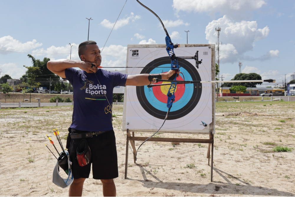 Atleta amazonense do tiro com arco vai disputar Campeonato Mundial de Forças Armadas, em Bangladesh Atleta amazonense do tiro com arco vai disputar Campeonato Mundial de Forças Armadas, em Bangladesh