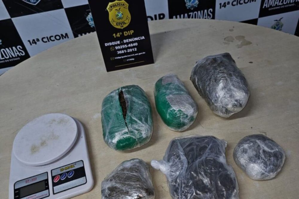 Homem &eacute; preso por tr&aacute;fico de drogas na Zona Leste de Manaus