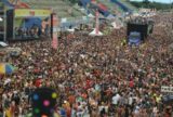 Galo de Manaus leva trios elétricos para o Sambódromo nesta terça-feira de Carnaval