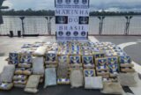 PF e Marinha apreendem drogas em embarcação na costa do Suriname
