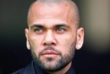 Daniel Alves articula compra de clube europeu e avalia retorno aos gramados