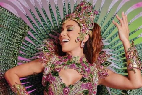 Bloco da Anitta arrasta 800 mil foliões nas ruas do Rio de Janeiro