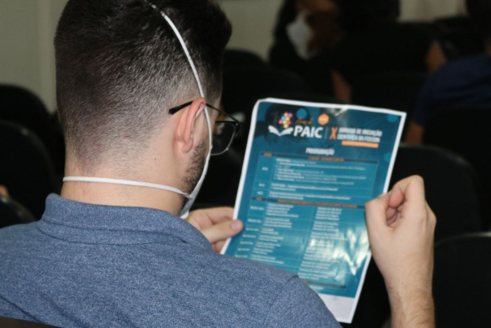 FCecon abre inscrições para programa de iniciação científica em oncologia FCecon abre inscrições para programa de iniciação científica em oncologia
