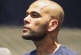 Justiça da Espanha condena Daniel Alves a quatros anos e meio de prisão por abuso sexual