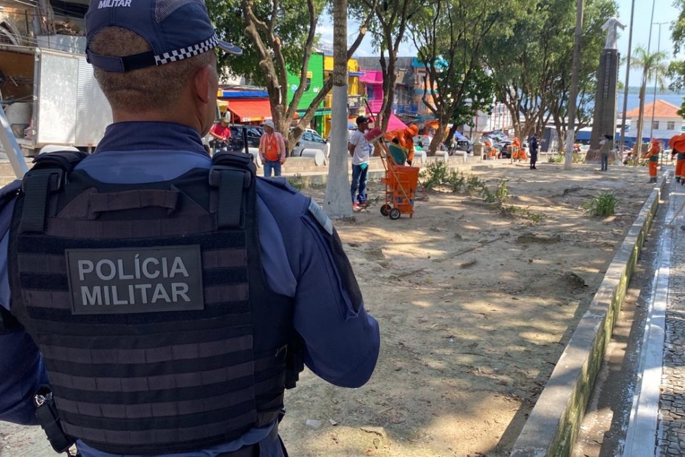 Praças do Centro de Manaus recebem ação conjunta de Forças de Segurança