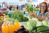 Após quase 30 anos sem reforma, feira municipal do Alvorada 1 é entregue modernizada