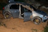 Suspeito capota com carro roubado durante perseguição policial na Zona Norte de Manaus
