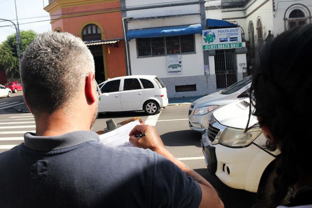 Prefeitura finaliza monitoramento de im&oacute;veis hist&oacute;ricos na avenida 7 de Setembro