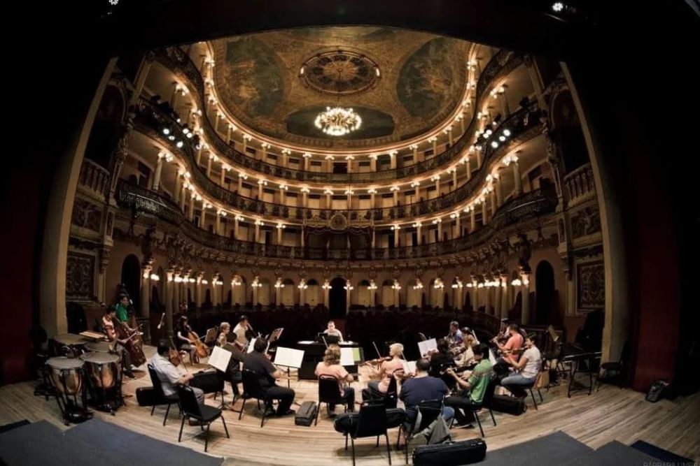 Banda Overload e Orquestra de C&acirc;mara do AM apresentam espet&aacute;culo in&eacute;dito no Teatro Amazonas
