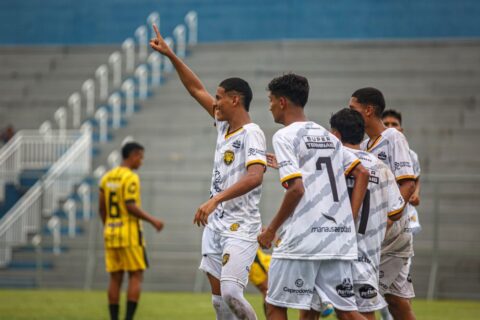 Amazonas FC vence de virada e avança na Copa do Brasil Sub-17