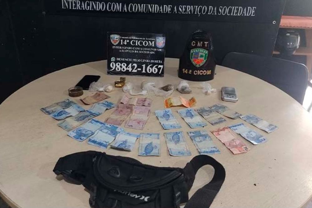 Pol&iacute;cia prende homem suspeito de traficar drogas na Zona Leste de Manaus