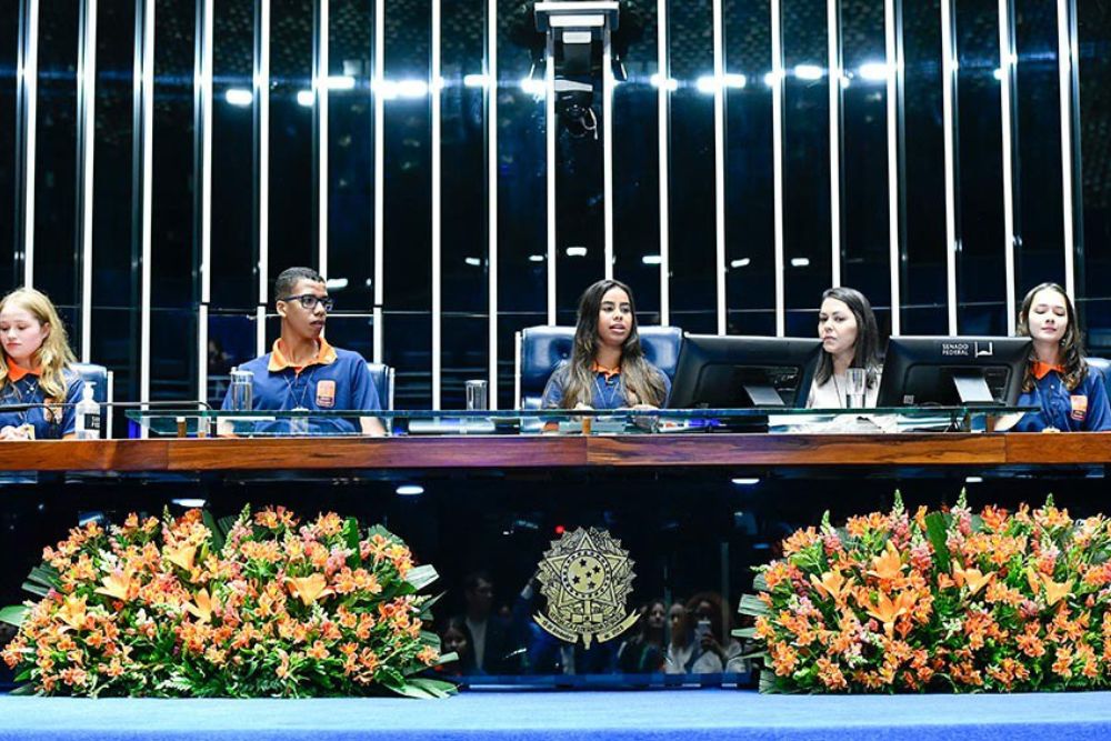 Inscrições para o Programa Jovem Senador estão abertas até 30 de abril Inscrições para o Programa Jovem Senador estão abertas até 30 de abril