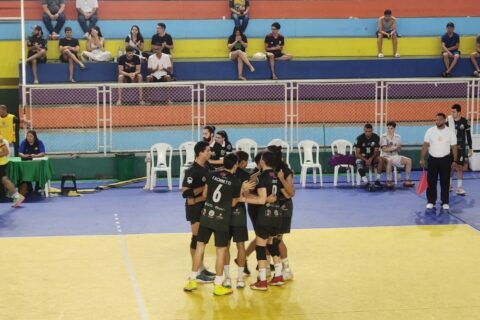 Por 3 sets a 2, Manaus Vôlei garante primeira vitória na Superliga B