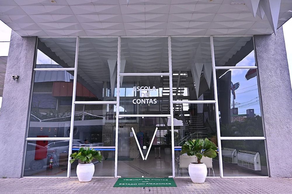 TCE-AM abre ano letivo da Escola de Contas com palestrantes nacionais